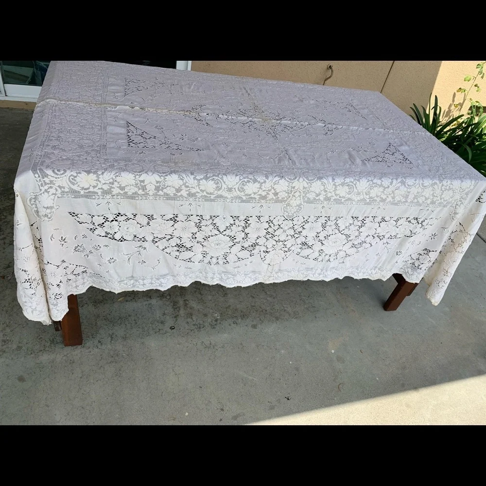 Table cloths